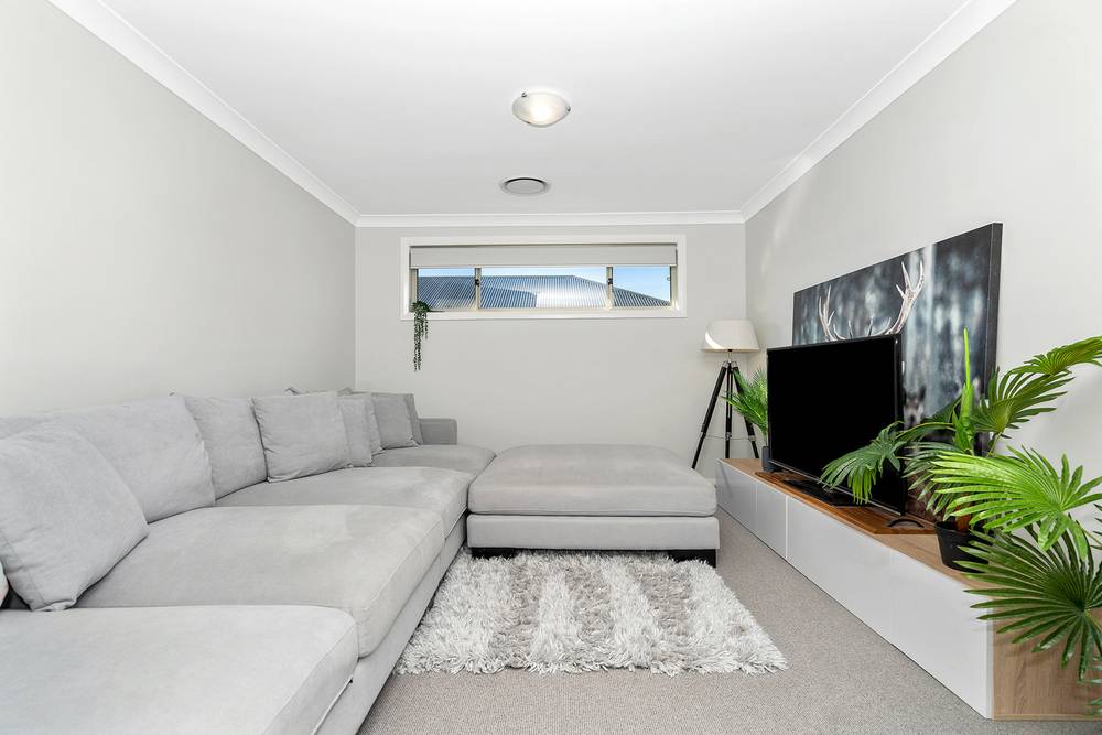 11 Meadowhawk Street, Chisholm, NSW 2322