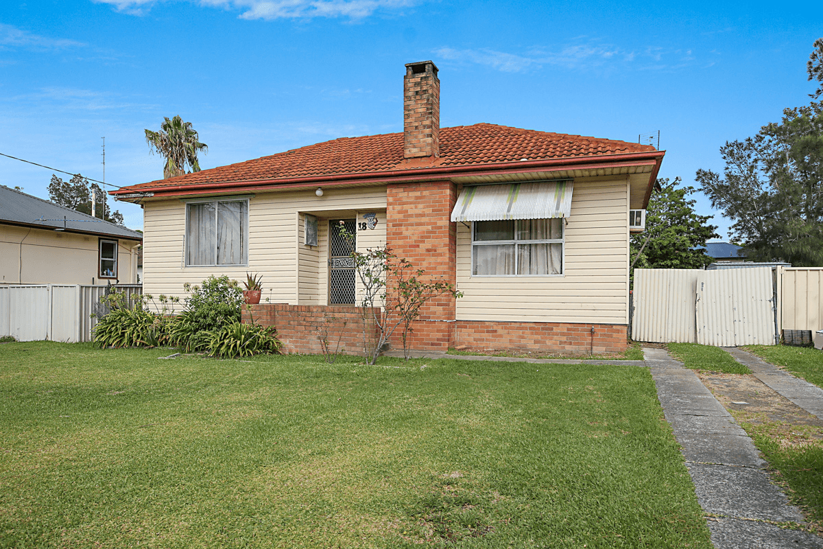 18 Lachlan Street, Windale, NSW 2306