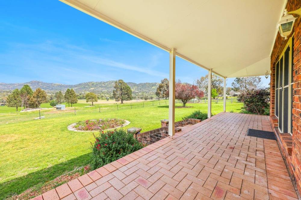 1519 Upper Moore Creek Road, TAMWORTH, NSW 2340