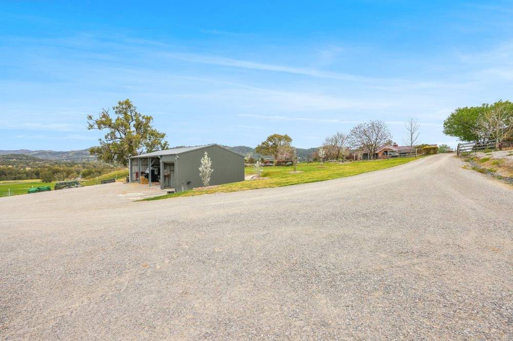 1519 Upper Moore Creek Road, TAMWORTH, NSW 2340