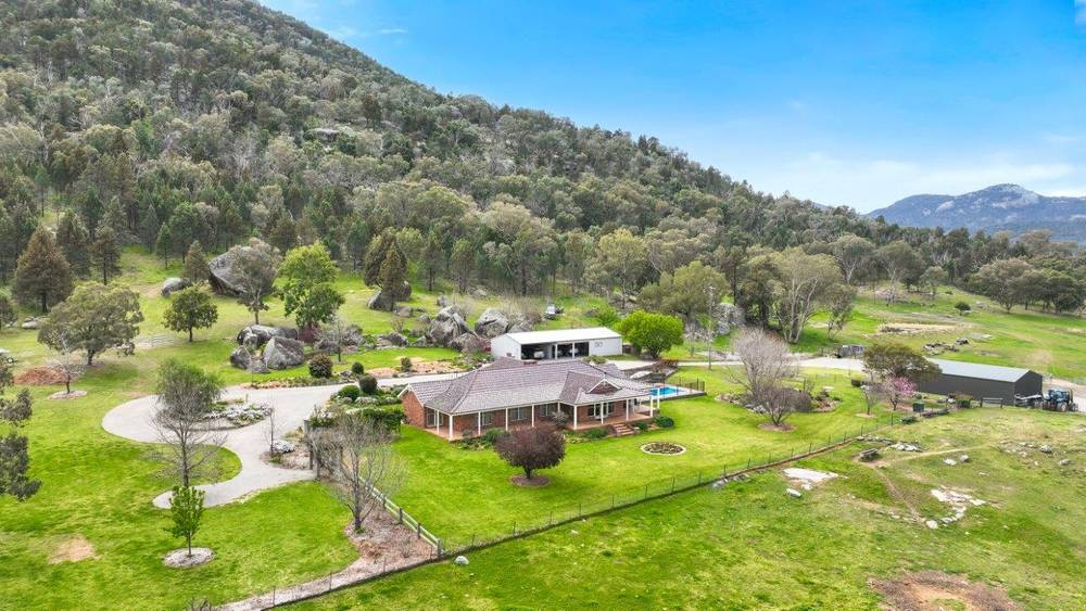 1519 Upper Moore Creek Road, TAMWORTH, NSW 2340