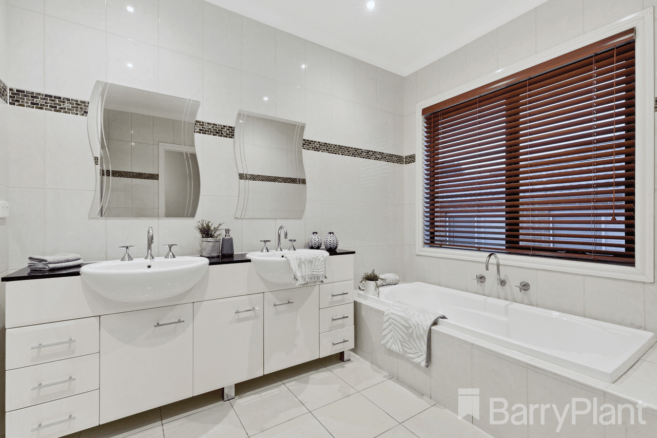 26 Maculata Grove, Bundoora, VIC 3083