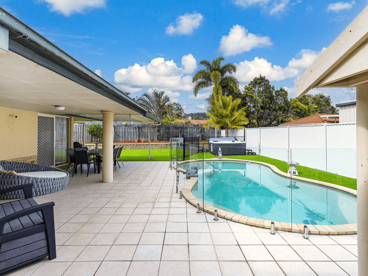 3 Bonita Court, MUDGEERABA, QLD 4213