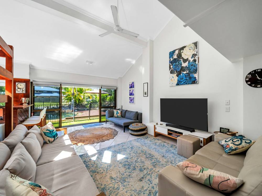 6 Wongaling Beach Road, WONGALING BEACH, QLD 4852