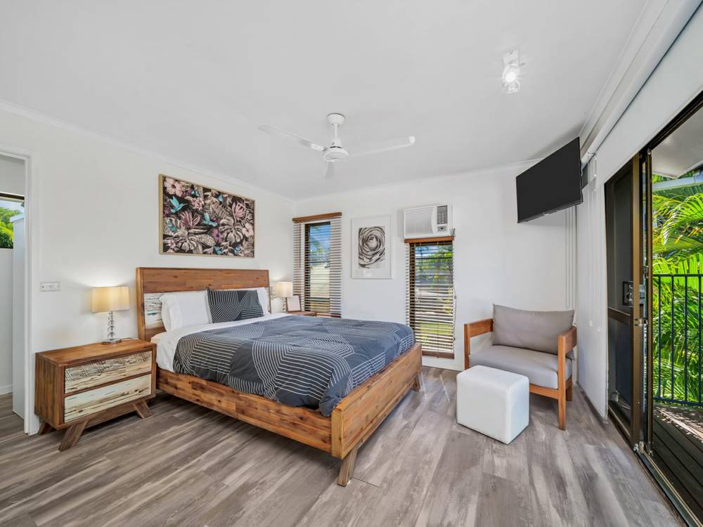 6 Wongaling Beach Road, WONGALING BEACH, QLD 4852