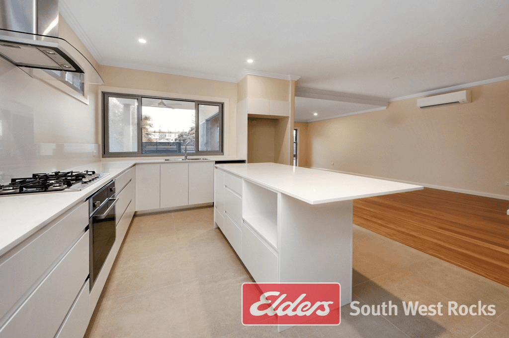 14b McIntyre St, SOUTH WEST ROCKS, NSW 2431