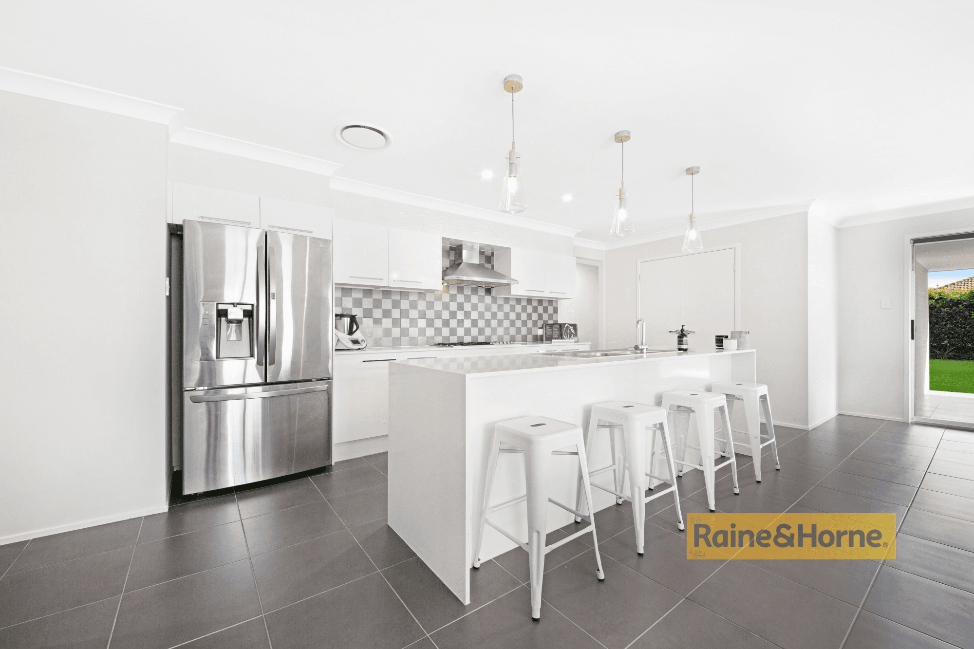 107 Karingi Street, UMINA BEACH, NSW 2257