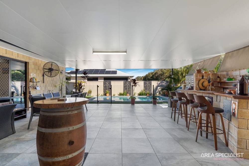 1 Henry Court, Jacobs Well, QLD 4208