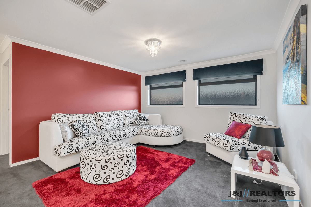 8 Cradle Avenue, Clyde, VIC 3978