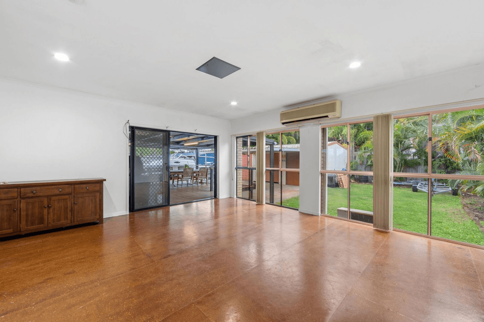 52 Coombe Avenue, HOPE ISLAND, QLD 4212