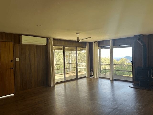 22 Flagstone Creek Road, Middle Ridge, QLD 4350