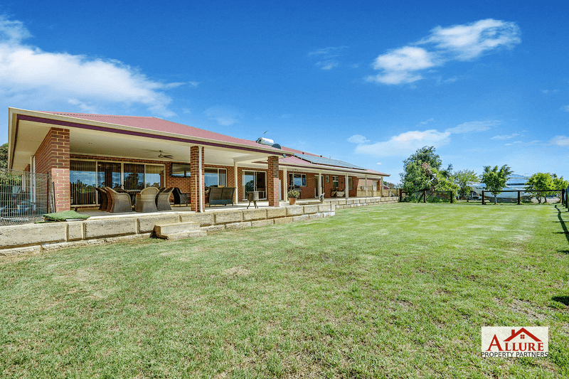 116 Karbro Dr, Cardup, WA 6122