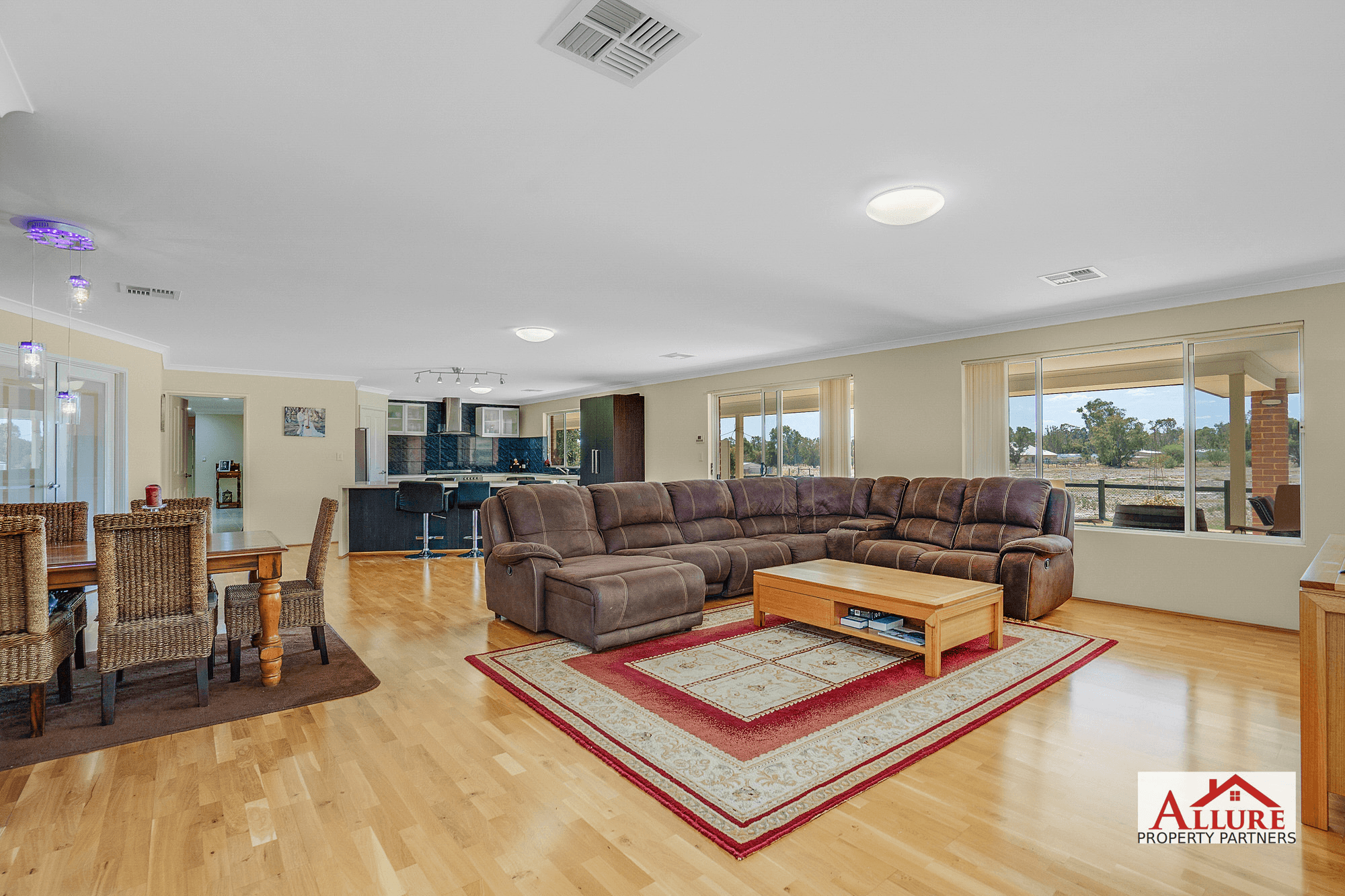 116 Karbro Dr, Cardup, WA 6122