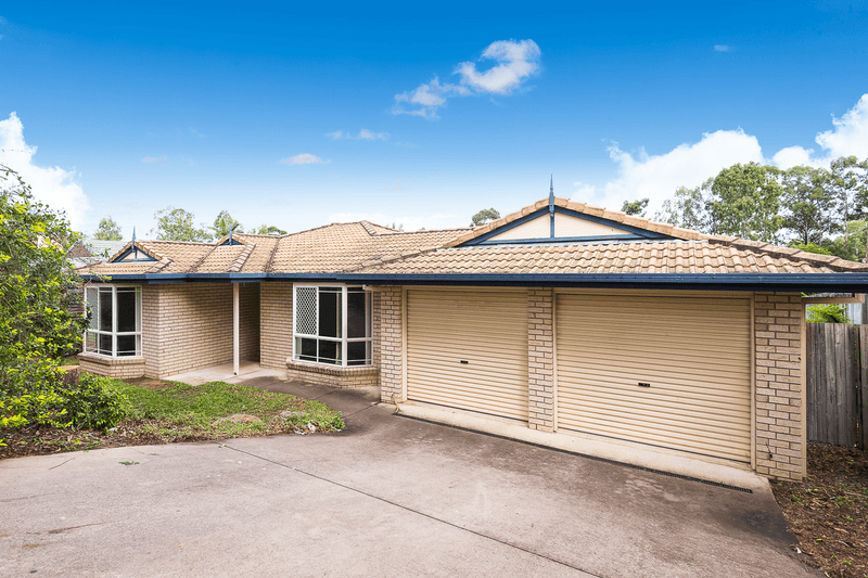 8 Paterson Place, FOREST LAKE, QLD 4078