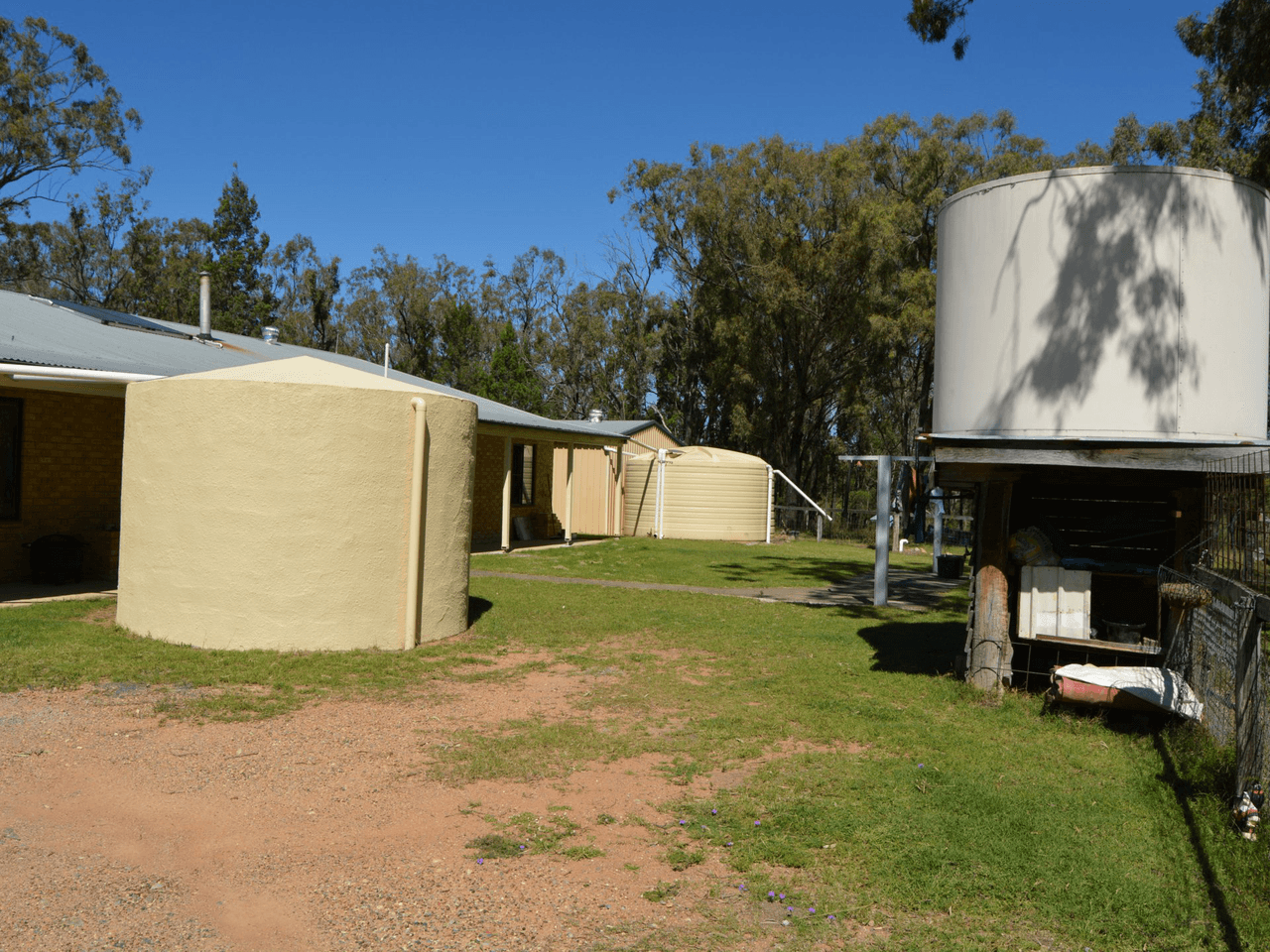 85 Fogartys Crossing Road, LEYBURN, QLD 4365