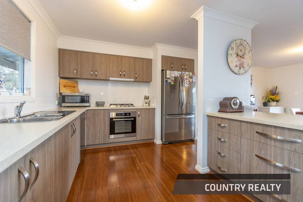 181 Bodeguero Way, Wundowie, WA 6560