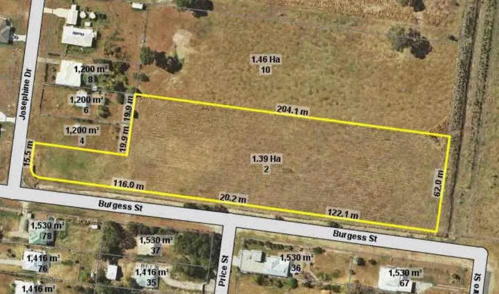 2 Josephine Drive, TIARO, QLD 4650