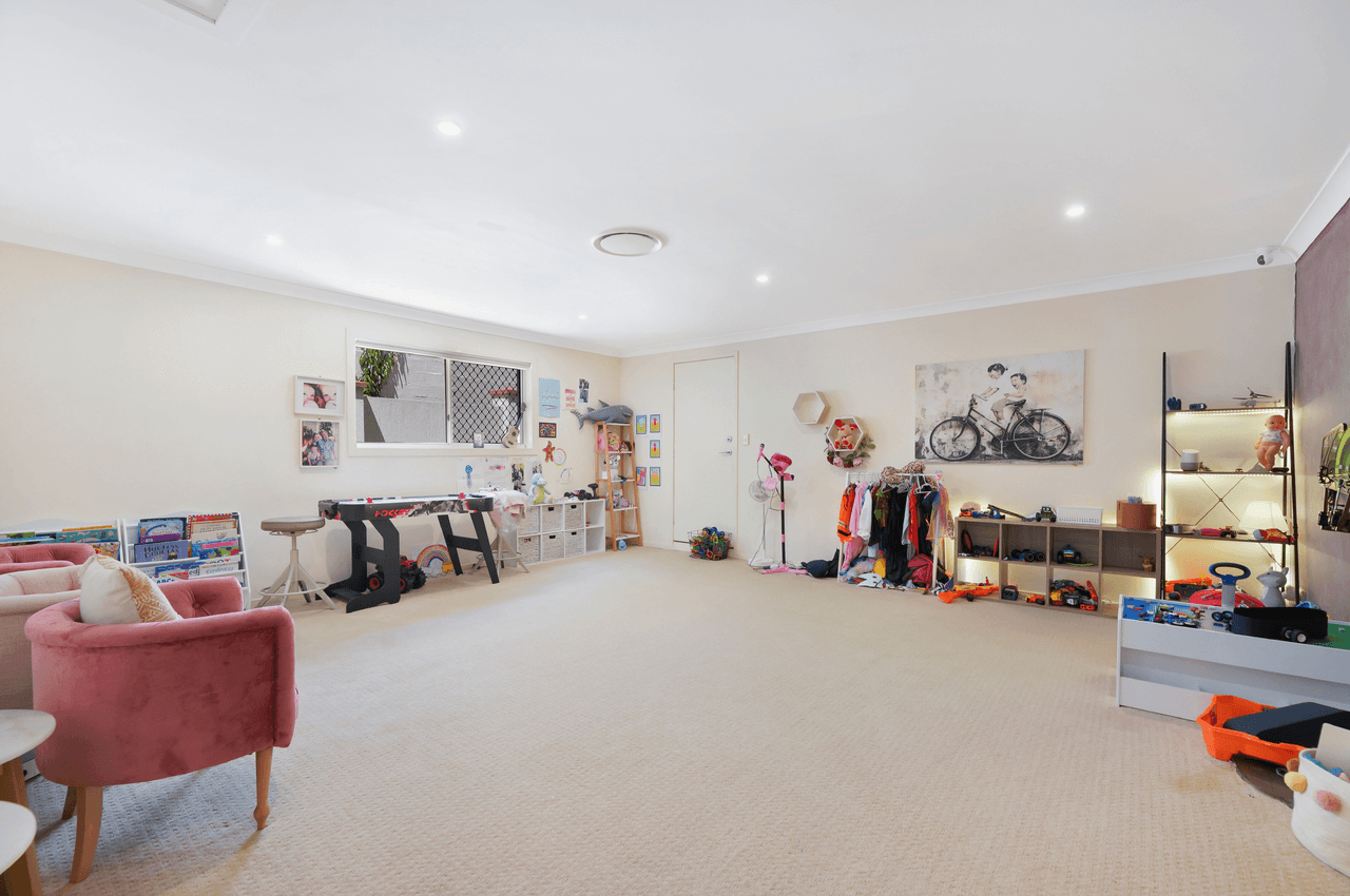 20 Homebush Drive, ROBINA, QLD 4226