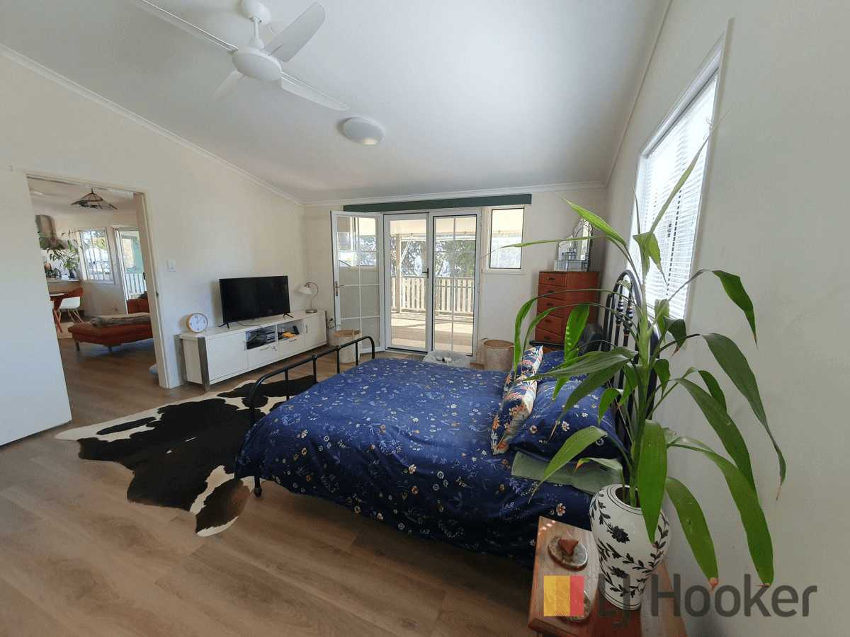 20 Kim Crescent, MACLEAY ISLAND, QLD 4184