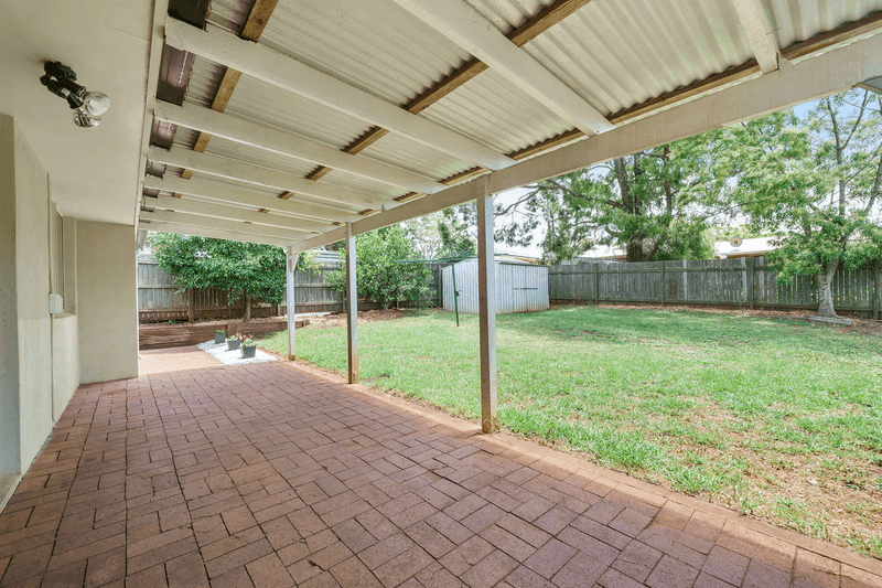 33 Seppelt Street, WILSONTON HEIGHTS, QLD 4350