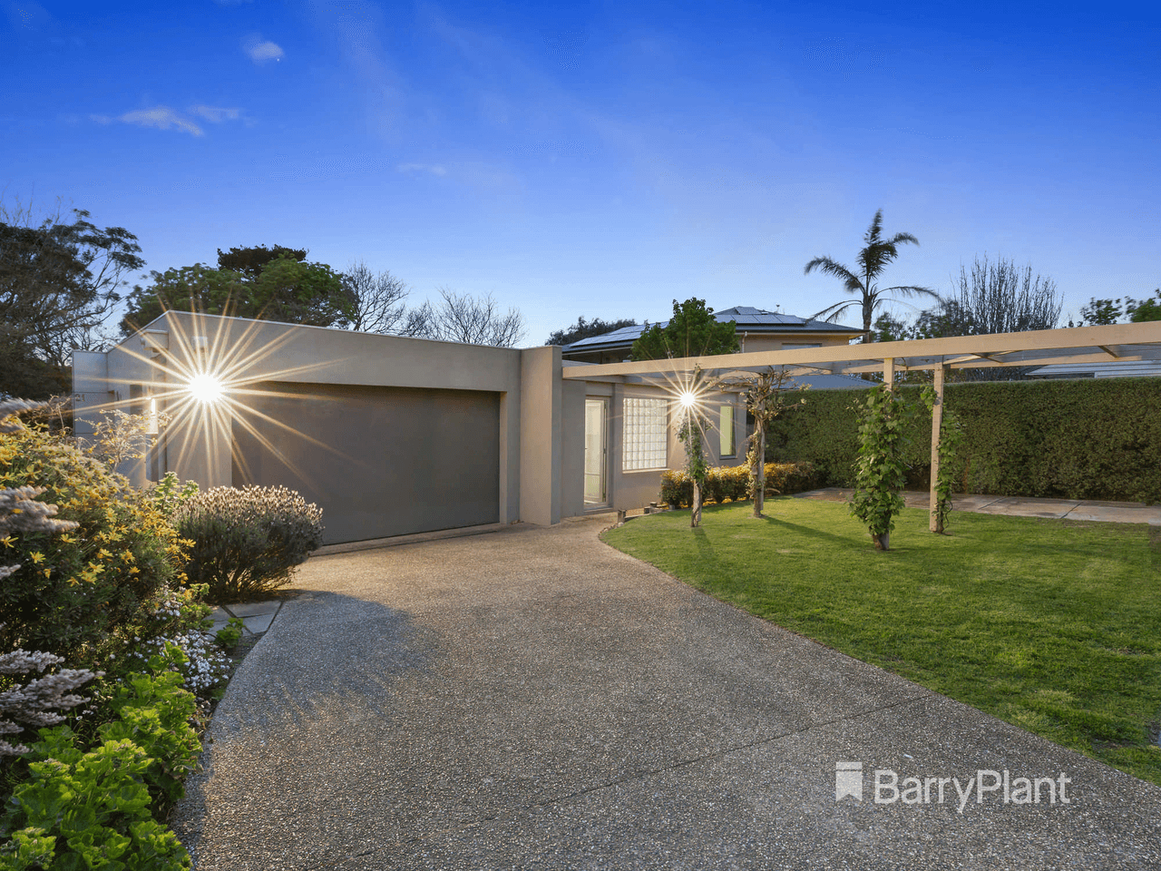 21  King Georges Avenue, MORNINGTON, VIC 3931