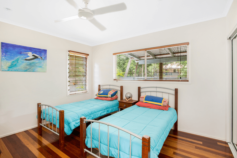 2 Naiad Ct, Rainbow Beach, QLD 4581