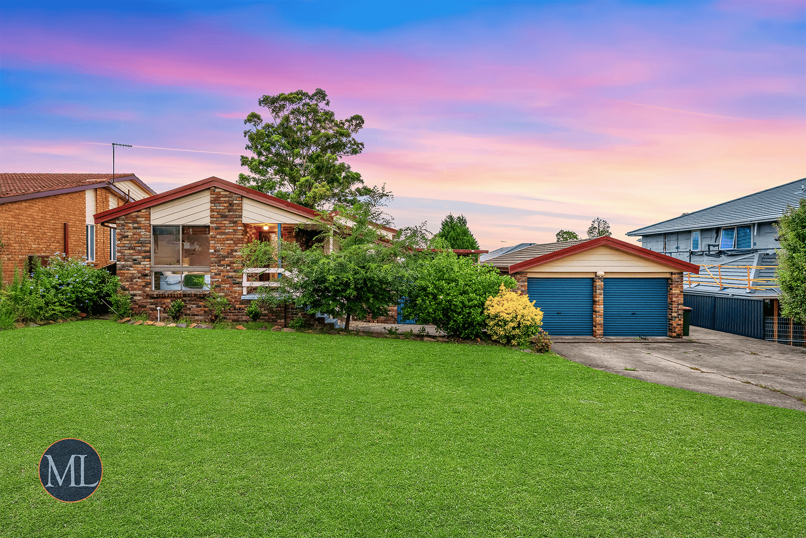 52 Amphitheatre Circuit, Baulkham Hills, NSW 2153