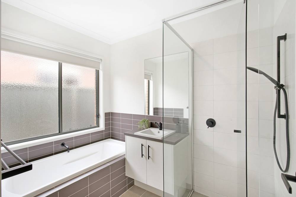 9 Yumbarra Parade, Wollert, VIC 3750