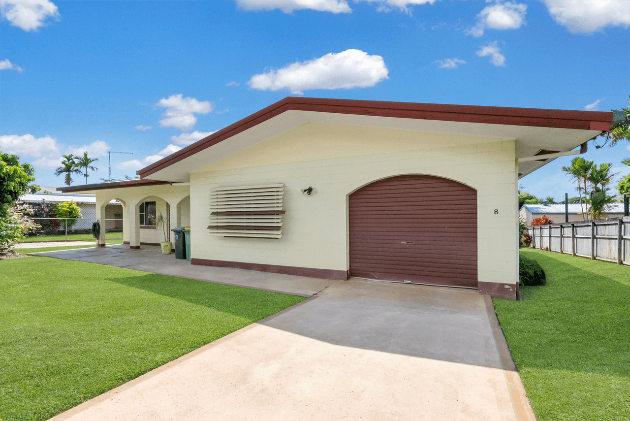 8 Gavin Street, SMITHFIELD, QLD 4878