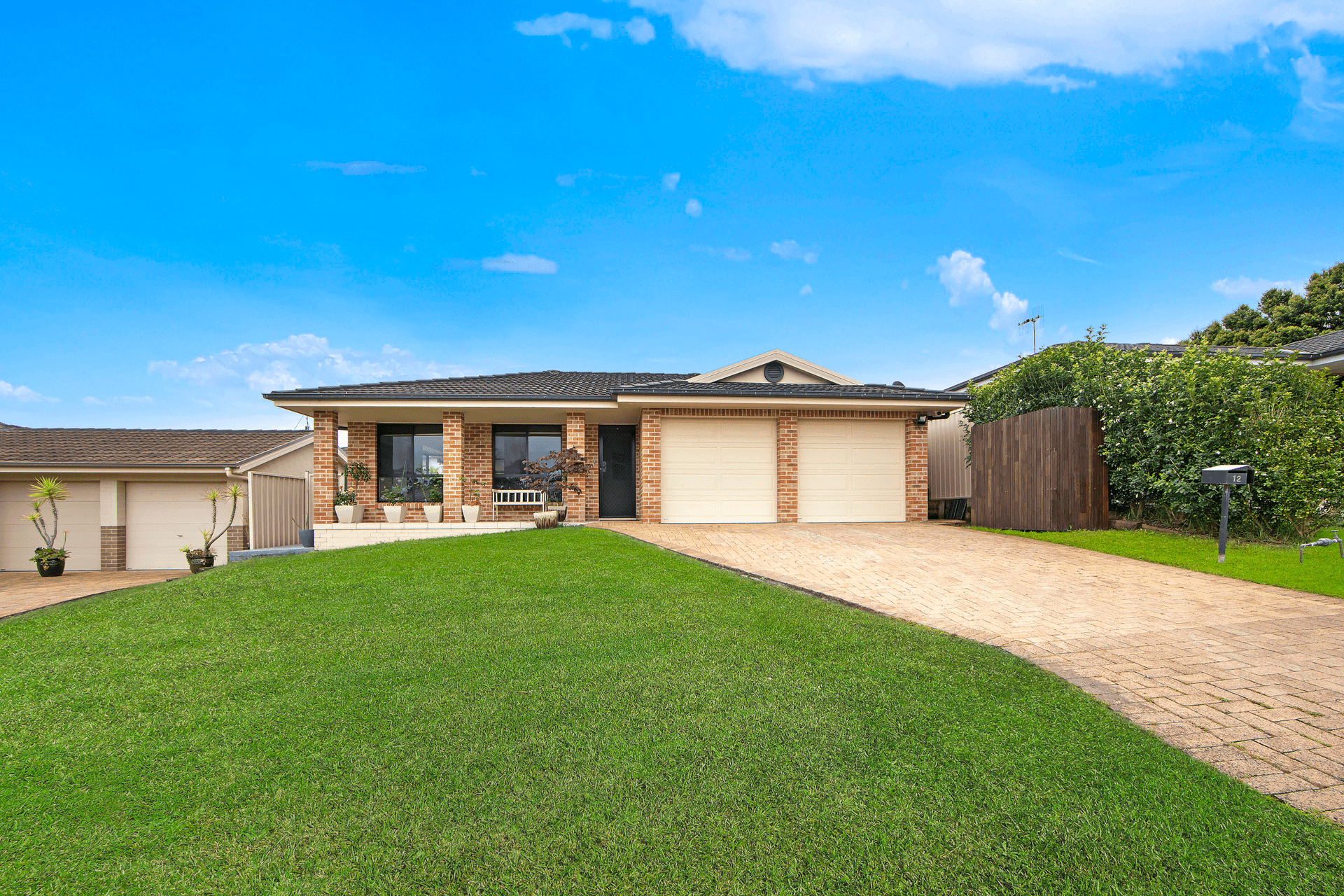 12 Yarra Place, Wadalba, NSW 2259