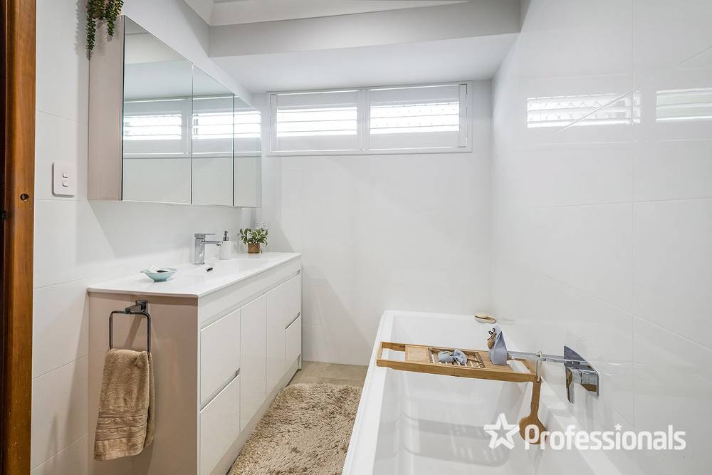 38 Barridale Drive, KINGSLEY, WA 6026
