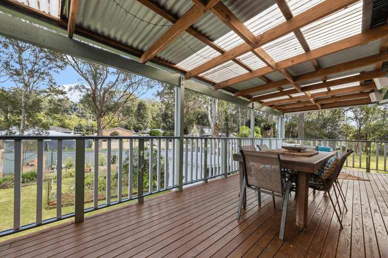 36 Marlborough Place, BERKELEY VALE, NSW 2261