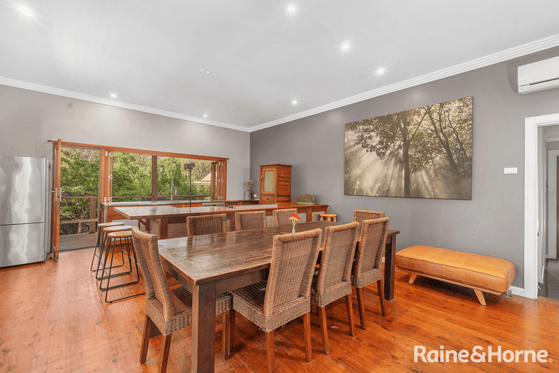 10 Cullen Crescent, KANGAROO VALLEY, NSW 2577