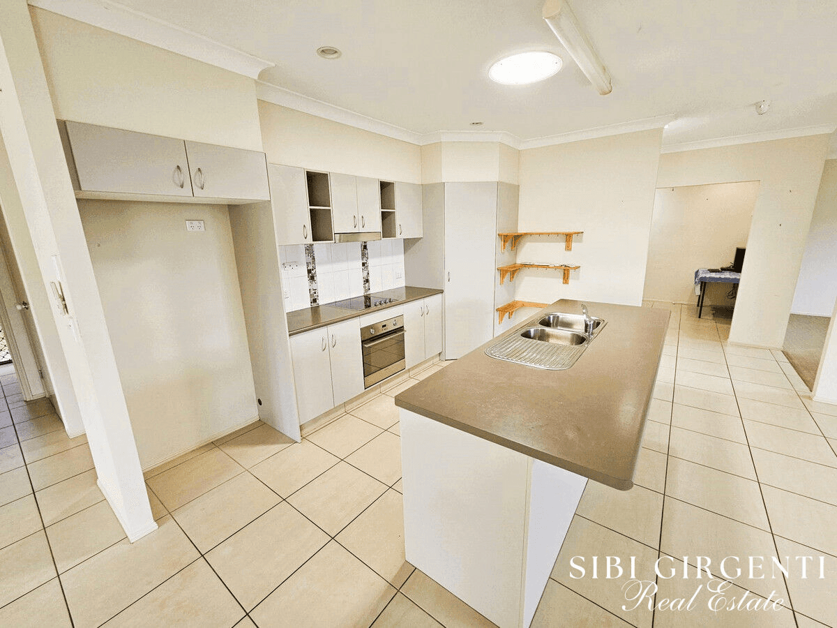 2 Tardent Street, Atherton, QLD 4883