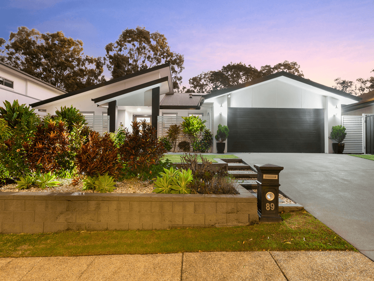 89 Botanical Circuit, BANORA POINT, NSW 2486