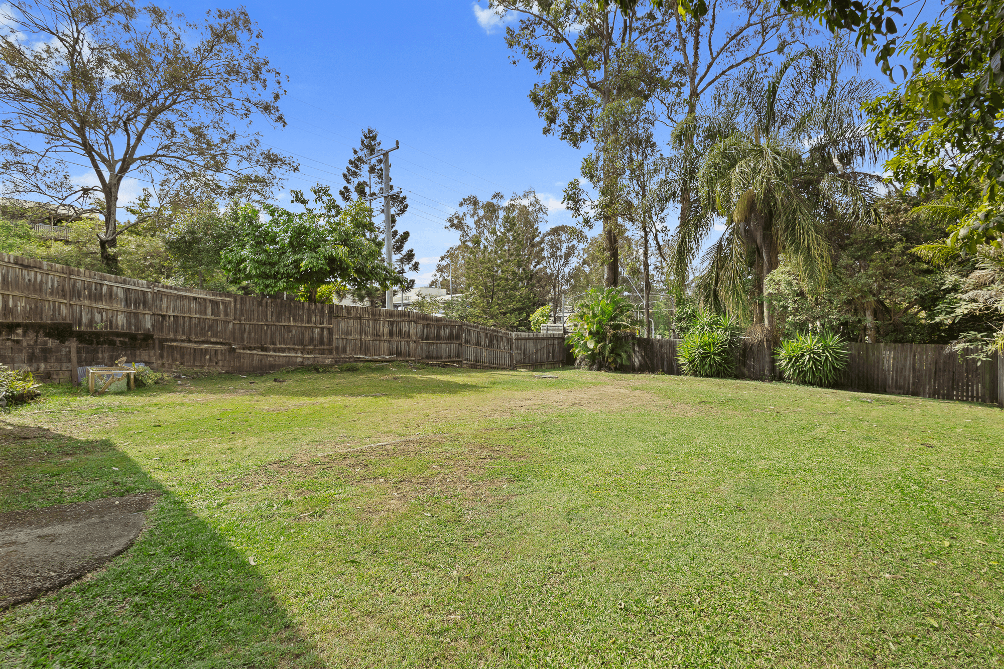 56 Gordon Road, FERNY HILLS, QLD 4055