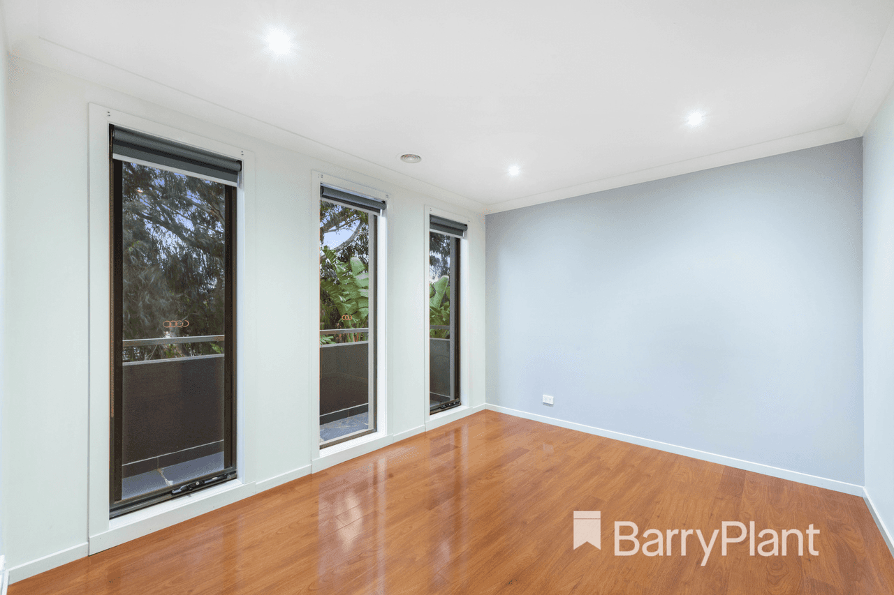 18 Lyons Avenue, Burnside Heights, VIC 3023