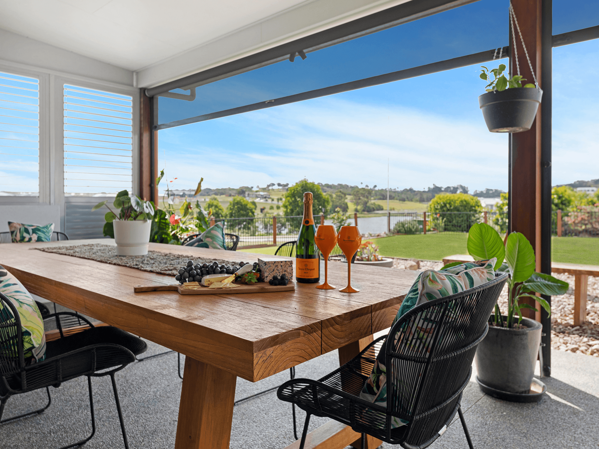 31 Spring Way, NIKENBAH, QLD 4655