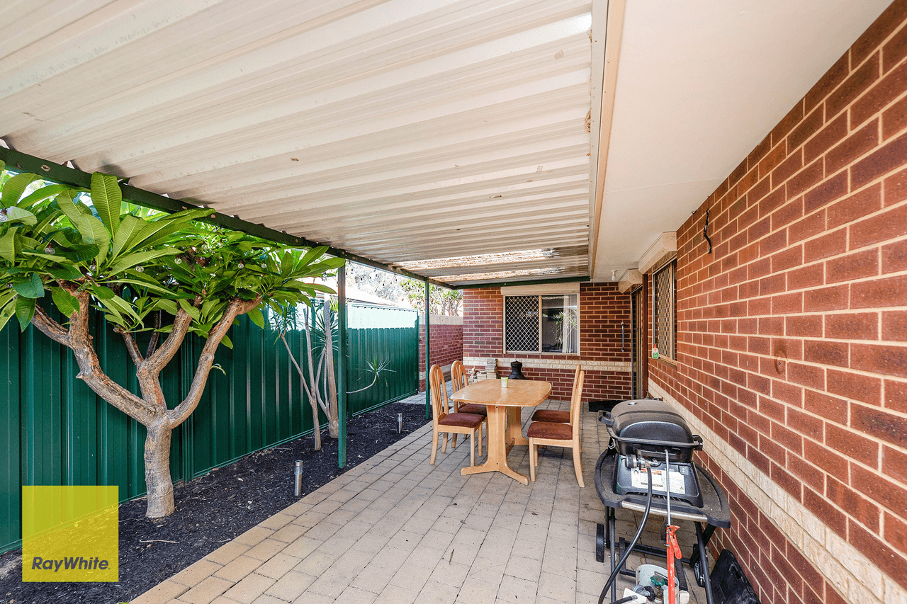 4/23 Magnolia Way, FORRESTFIELD, WA 6058