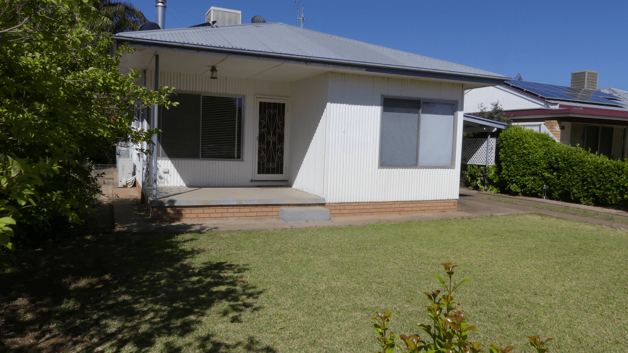 28 Glen St, WARREN, NSW 2824