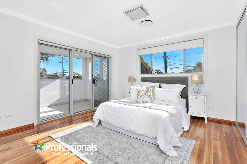 69 Burns Road, Picnic Point, NSW 2213