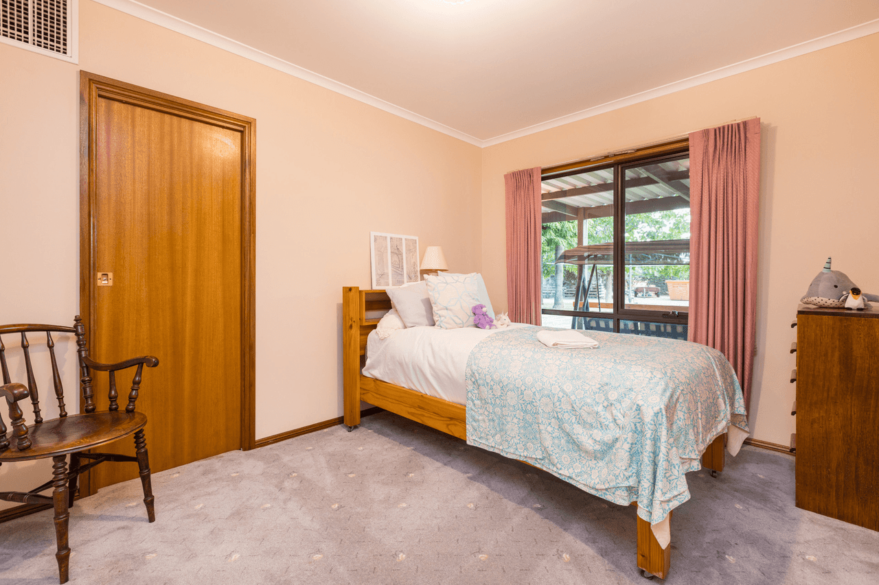 856 Cowra Avenue, Irymple, VIC 3498