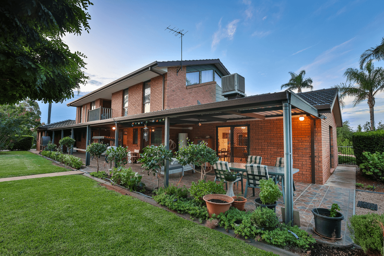 856 Cowra Avenue, Irymple, VIC 3498