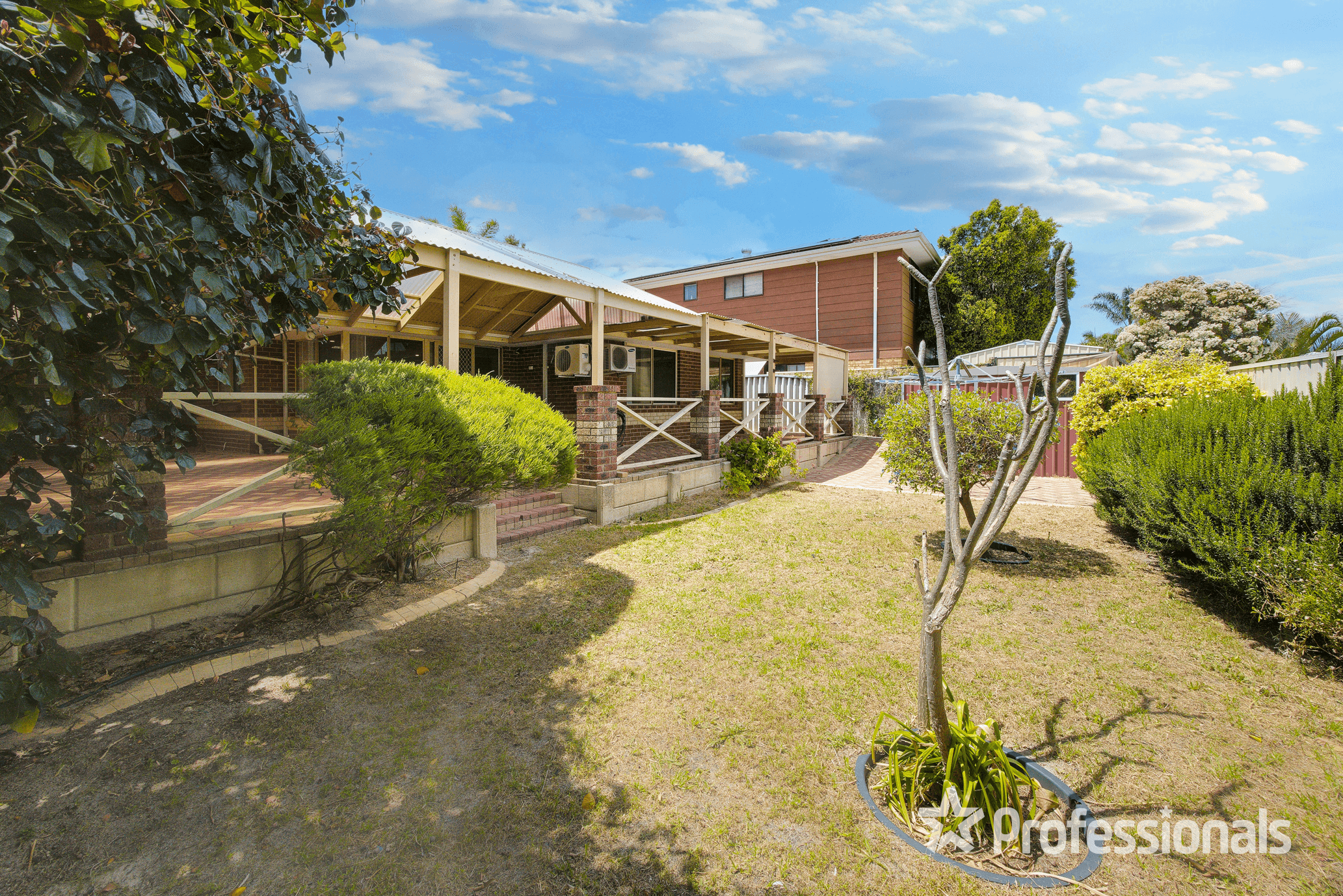 85 Ullinger Loop, MARANGAROO, WA 6064