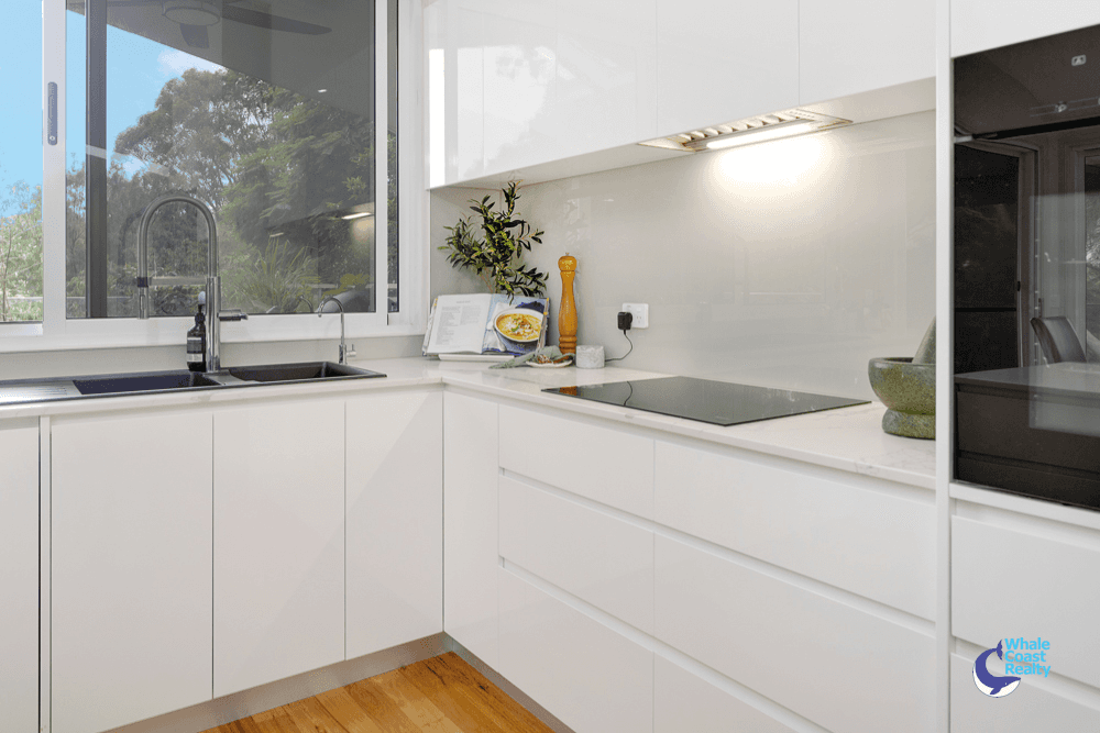 4 Forsters Bay Road, NAROOMA, NSW 2546