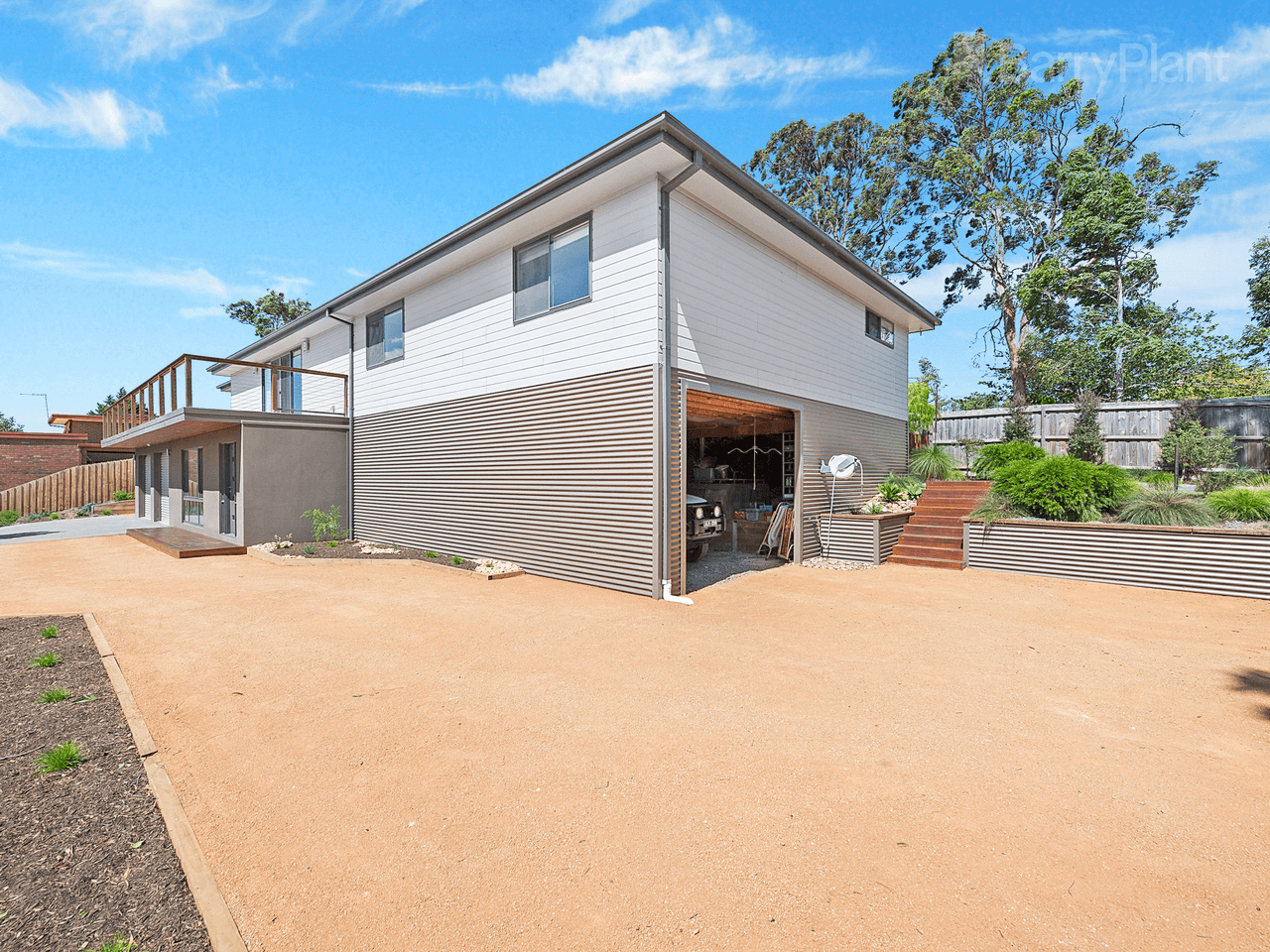 7 Bruce Crescent, FERNTREE GULLY, VIC 3156