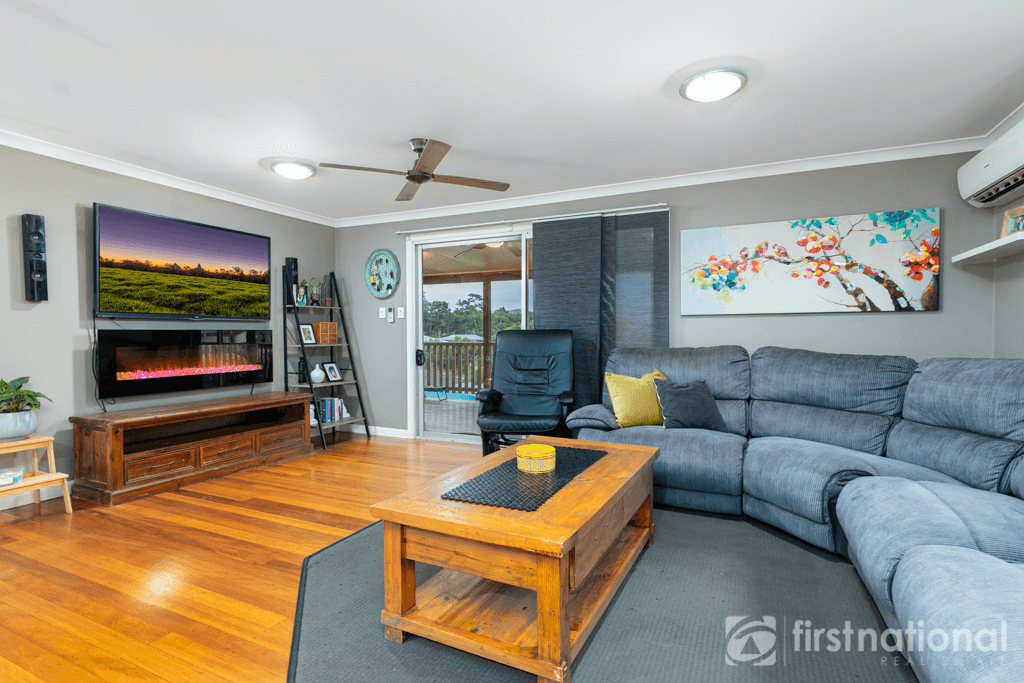 72 Sahara Road, GLASS HOUSE MOUNTAINS, QLD 4518