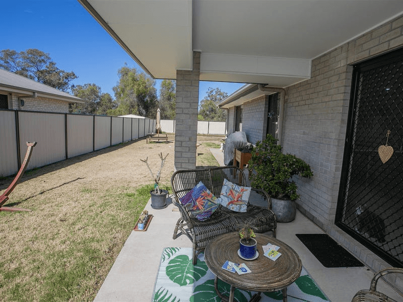 24 Cameron Street, CHINCHILLA, QLD 4413