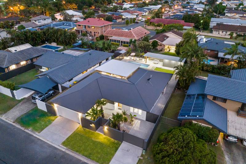 9 Kurrajong Court, PALM BEACH, QLD 4221