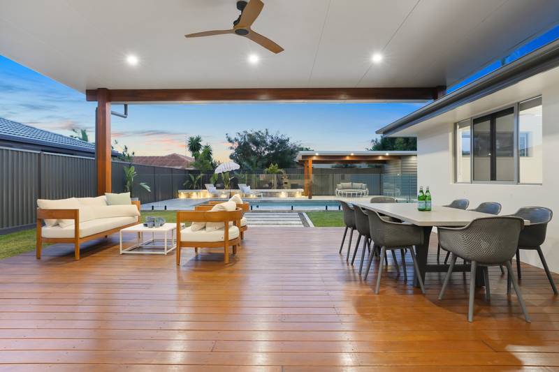 9 Kurrajong Court, PALM BEACH, QLD 4221